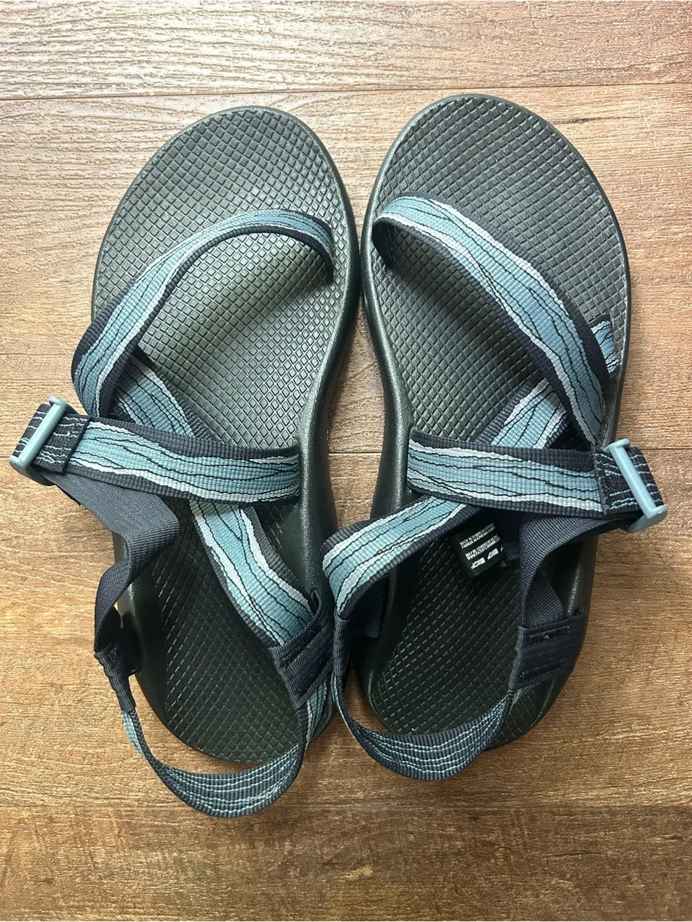 Brand new Chaco Z/1 Classic Men 7 Glaze Navy Sandals Size 10